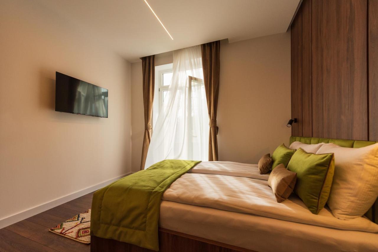 Apartments Emerald Free Garage Parking Sarajevo Luaran gambar